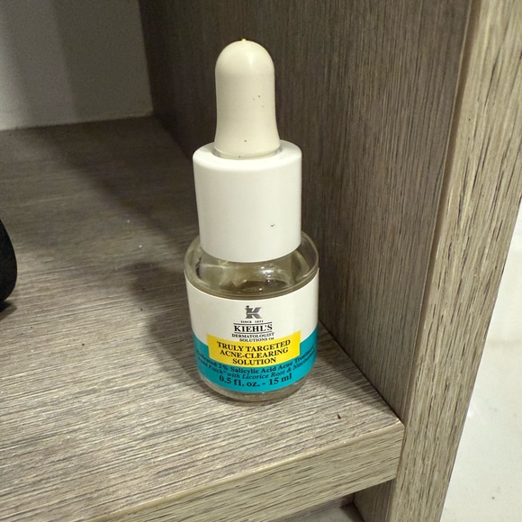 🌙 Kiehl’s Truly Targeted Acne Clearing Solution FULL SZ - Picture 1 of 3